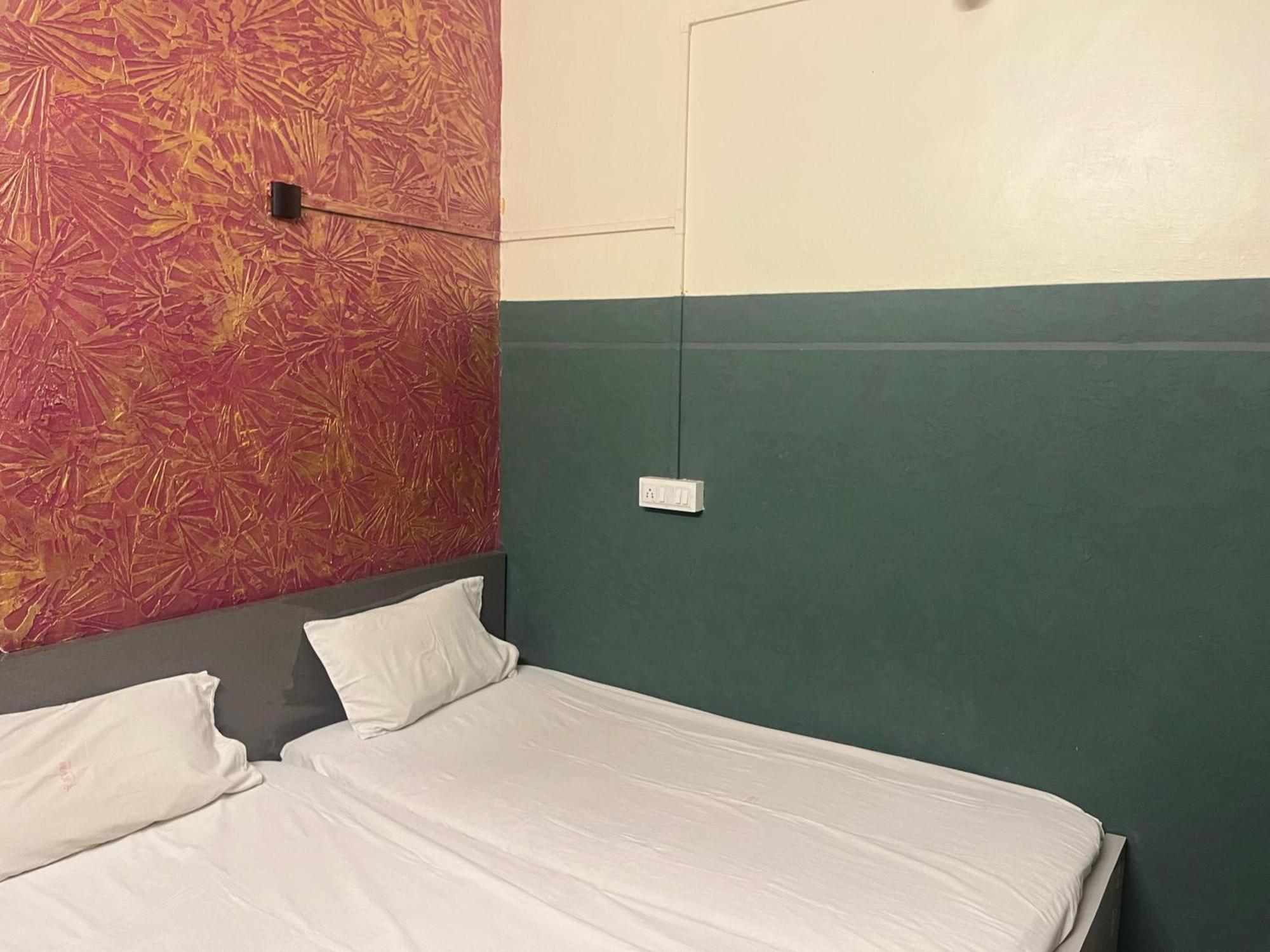 Kvm Tourist Home Palakkad Eksteriør bilde